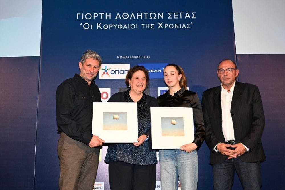 Τιμή, συγκίνηση και υπερηφάνεια στη γιορτή του ΣΕΓΑΣ στο Στάδιο Ειρήνης και Φιλίας runbeat.gr